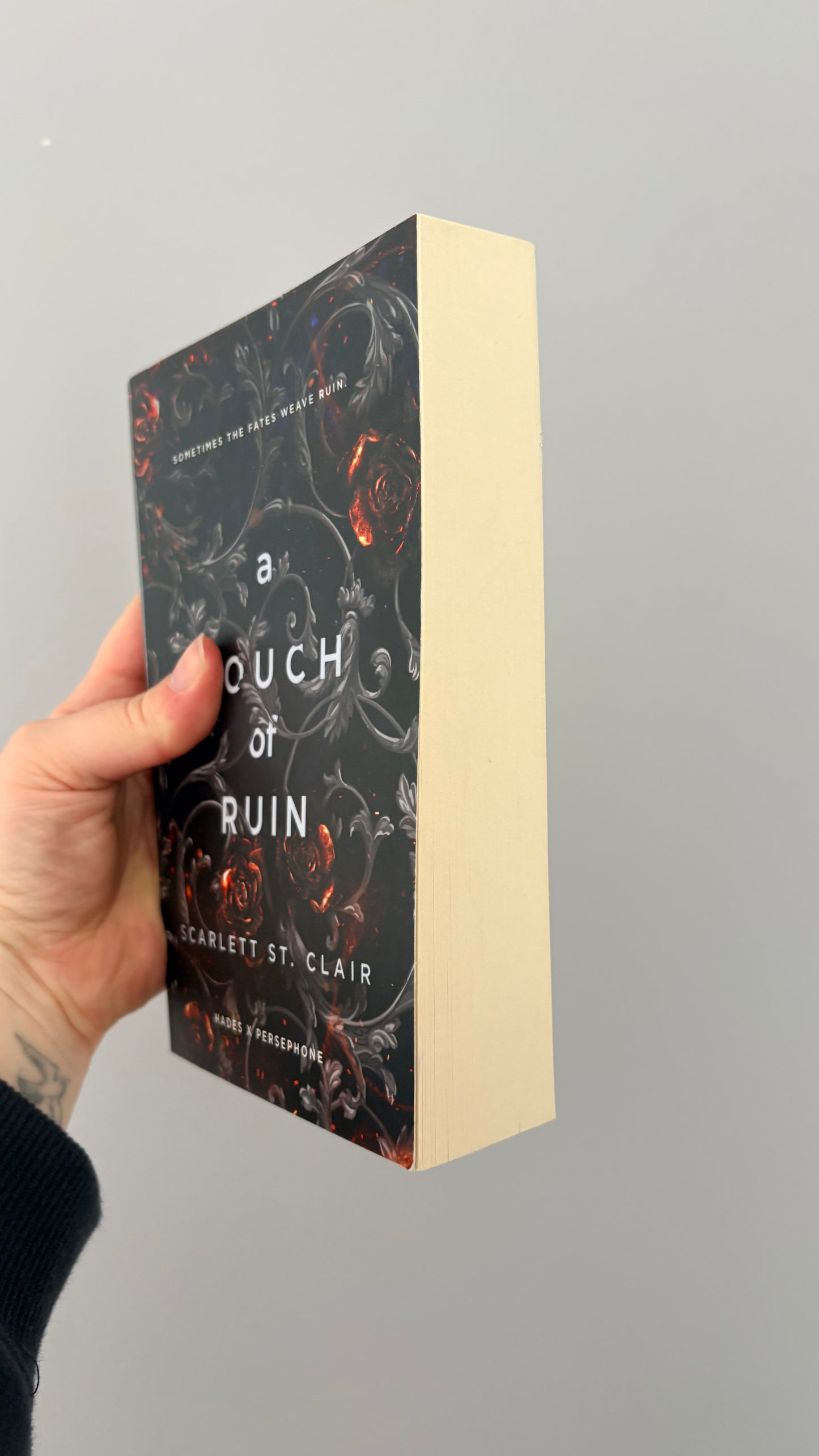 A Touch of Ruin (Hades x Persephone Saga #3)