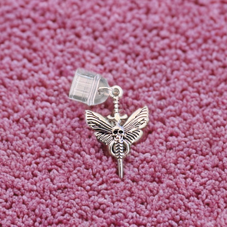 Kindle/E-Reader Dagger Moth Charm (USB‑C/Type C)