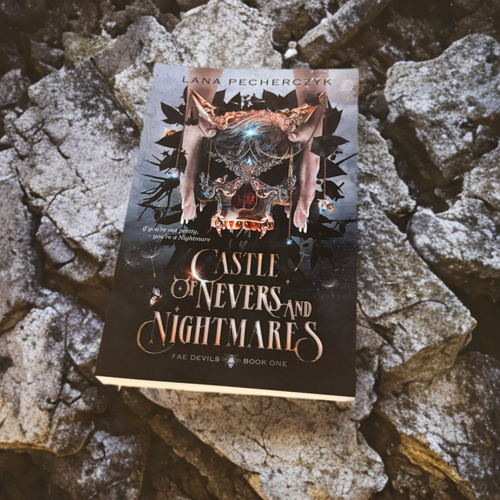 Castle of Nevers and Nightmares: A Fae Devils Novel (Fae Devils #1)