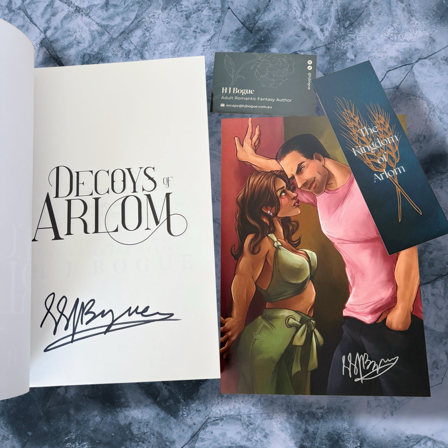Decoys of Arlom (The Queendom, #2)