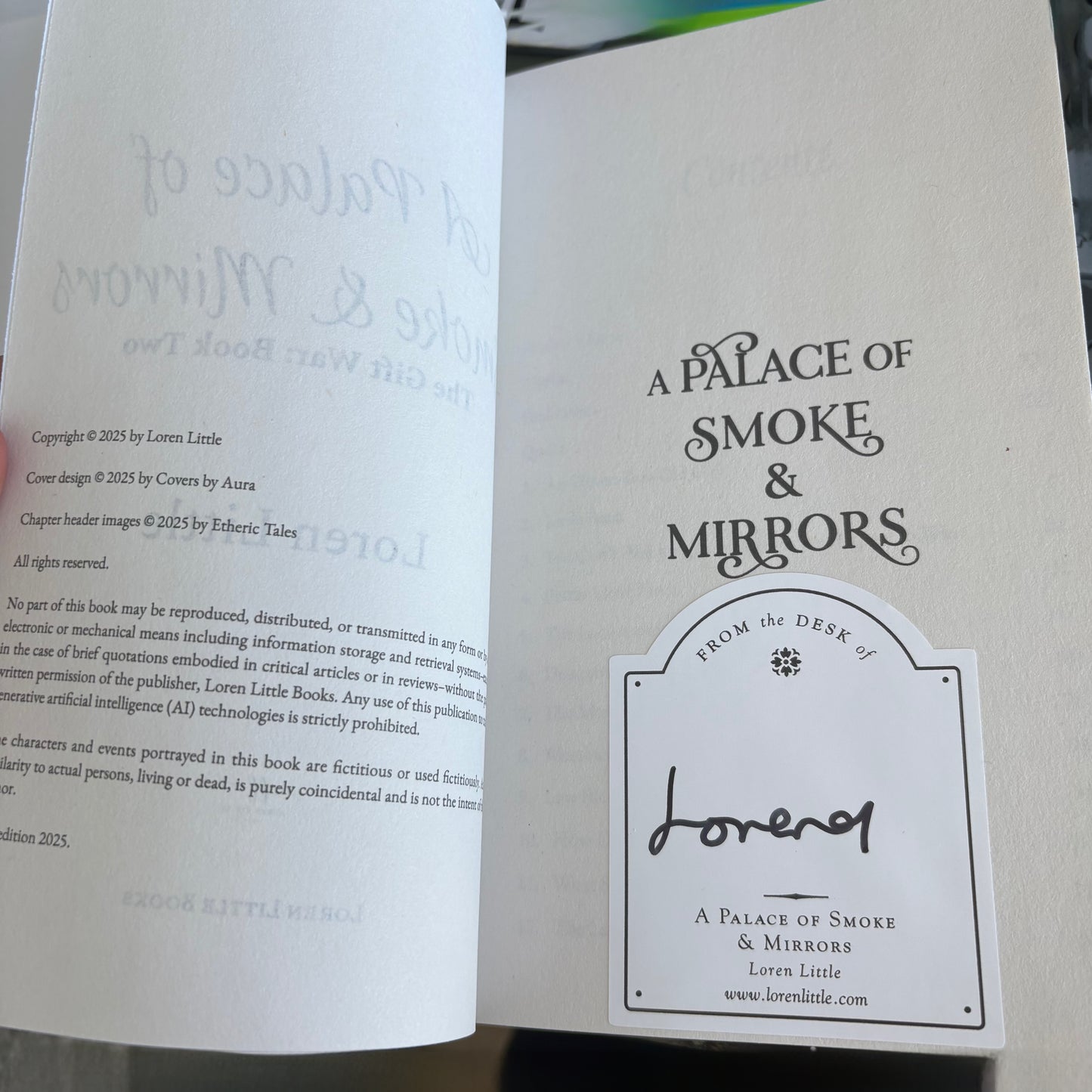 A Palace of Smoke & Mirrors (The Gift War #2)