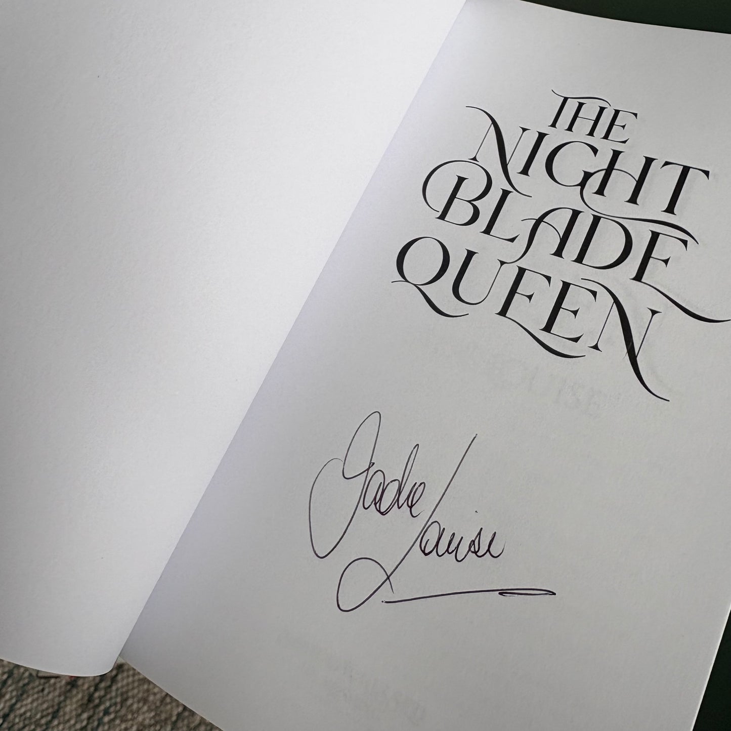 The Night Blade Queen (The Vesmor Chronicles, #1)