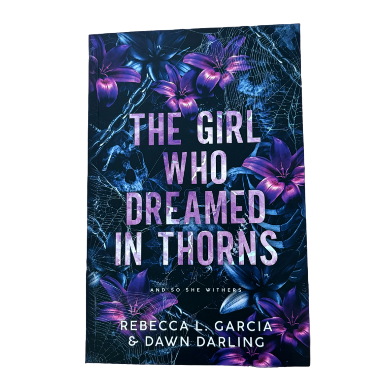 The Girl Who Dreamed in Thorns : A Peter Pan Dark Romance (The Never After Duet, #1)